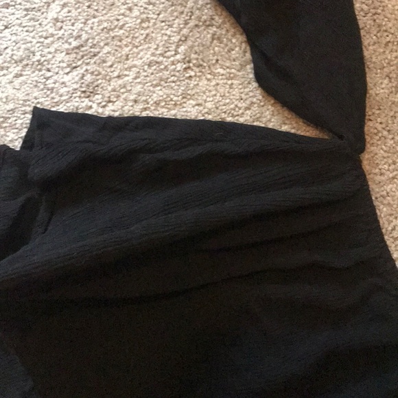 TOBI NWOT black off shoulder crop top medium - Picture 7 of 8